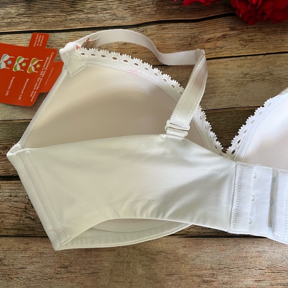 NWT Warner's White Wire Free Padded Light Lift Bra Size 36D - Picture 10 of 10
